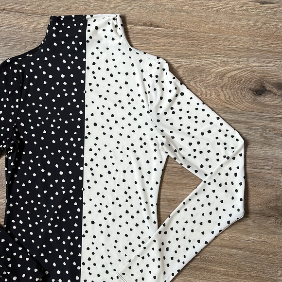 Cristina Martinez Nordstrom Thong Mock
Neck Bodysuit Size S - Picture 3 of 8